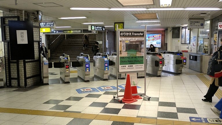 JR弁天町駅　改札口